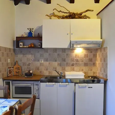 Chouchounikos Lefokastro